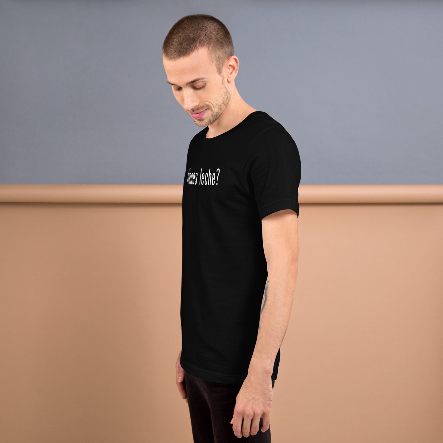 Tienes Leche ? Unisex t-shirt
