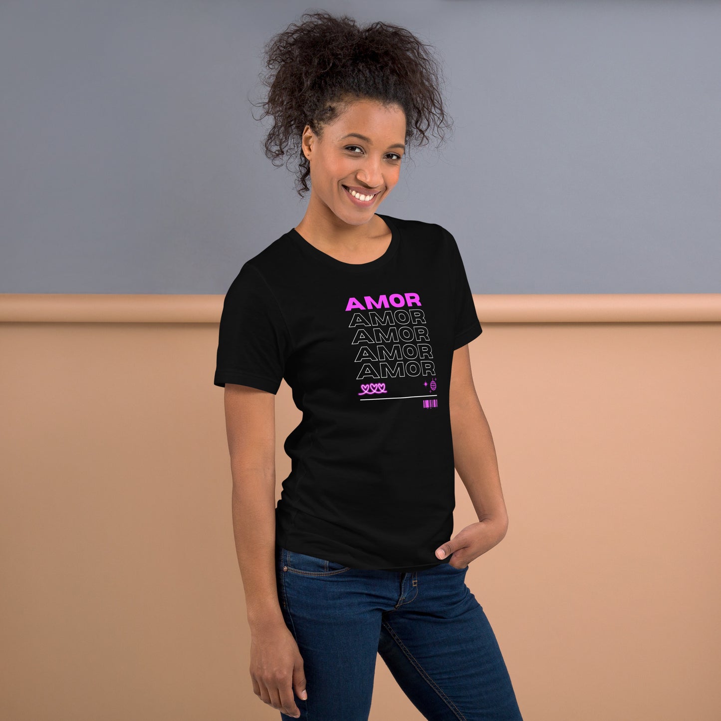 Amor Unisex t-shirt